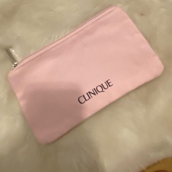 [Clinique] limited edition cosmetic pouch BNWT #12 - Picture 2 of 4